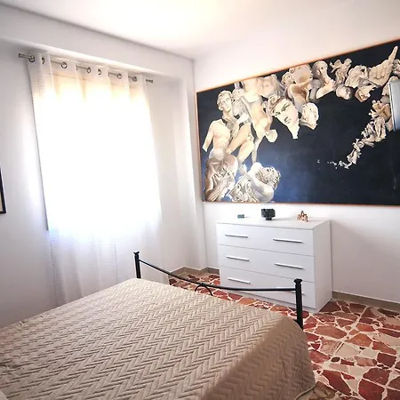St. Lucia Suites & * Syracuse