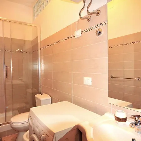 St. Lucia Suites & * Syracuse