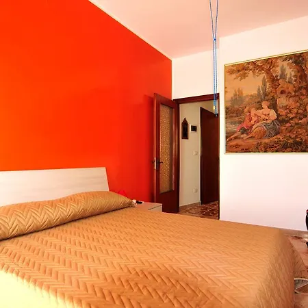 St. Lucia Suites & Apartment *